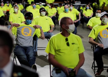 Empleados de la distribuidora de