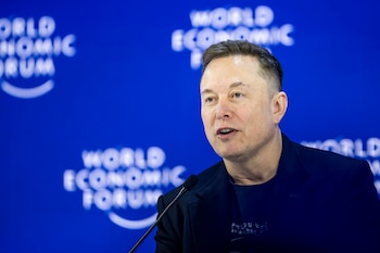 Elon Musk es conocido por ser la cabeza de Tesla y SpaceX. EFE/EPA/GIAN EHRENZELLER