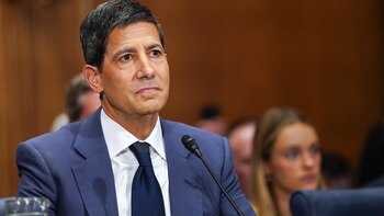 El senador Thom Tillis levanta su veto y deja el camino libre al nominado de Trump para dirigir la FED