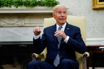 Biden animó a líderes civiles a presentar planos concretos para el futuro. (REUTERS/Elizabeth Frantz)
