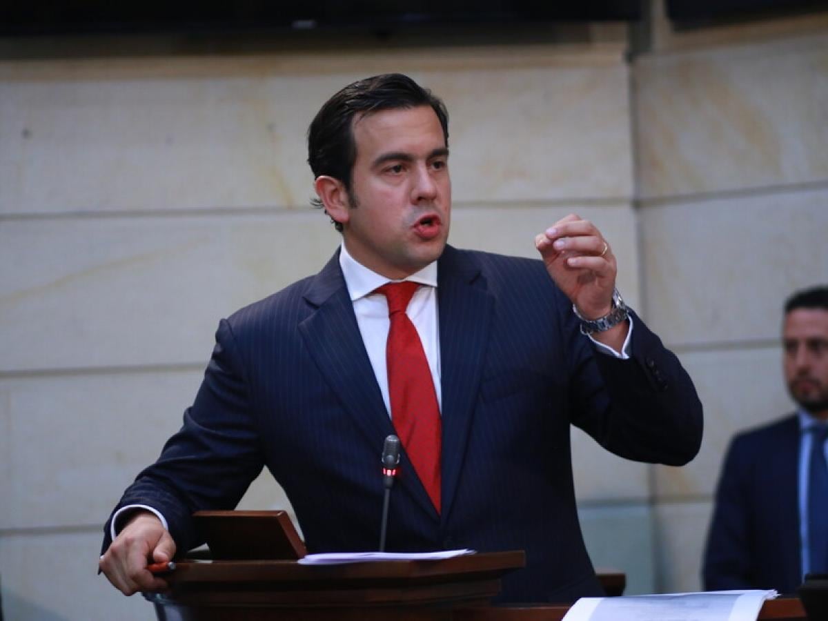Rodrigo Lara aseguró que las iniciativas del nuevo Gobierno serán discutidas públicamente con las diferentes bancadas del Legislativo - crédito Colprensa