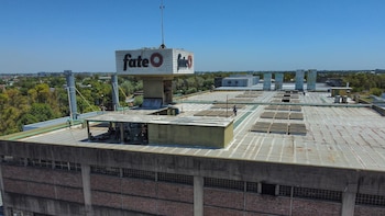 Revés judicial para Fate: ordenan que pague los salarios adeudados en medio del conflicto con el gremio del neumático