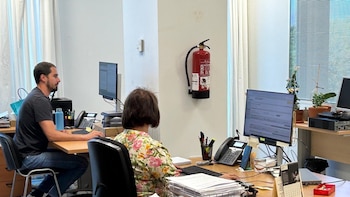 El Gobierno implantará la jornada de 35 horas para los funcionarios de la Administración central en abril