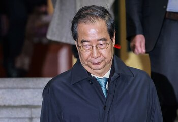 El primer ministro destituido de Corea del Sur, Han Duck-soo (REUTERS)