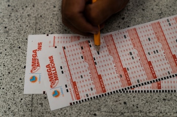 Mega Millions es una de las loterías más populares del mundo (AP Photo/Jae C. Hong)