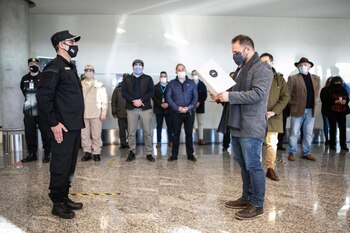 La asunción de Chiofalo en