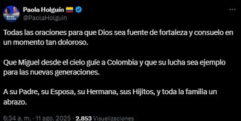 Publicación de Paola Holguín sobre