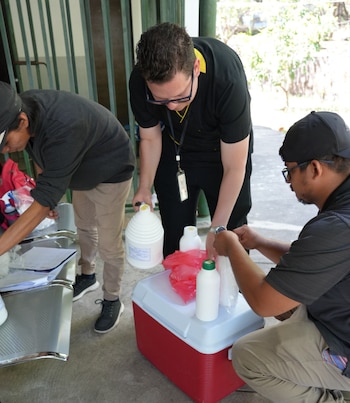El proyecto prevé transferir resultados, promover la cloración y empoderar a las comunidades rurales con kits de monitoreo rápido de calidad de agua. (Foto cortesía CENSALUD)