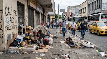 La comunidad de Alameda y Bretaña denuncia un aumento de basuras y personas en condición de calle tras la construcción del búnker de la Fiscalía - crédito Visuales IA