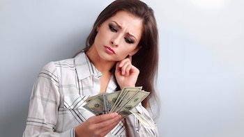 En el BCP, la compra del dólar se ubica en S/ 3,514 y la venta en S/ 3,532.