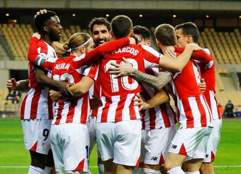 FILE PHOTO: Soccer Football -