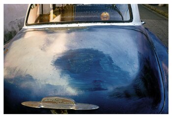 "Blue Car, Havana" capturada por