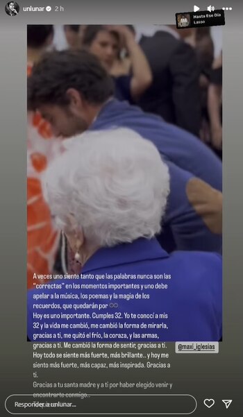 Stephanie Cayo le dedicó románticos