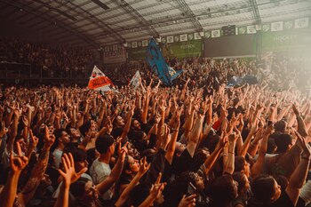 La Gira Bonaerense ’26 recorrió Mar del Plata, Bahía Blanca, Tandil, Junín, Ituzaingó, Villa Ballester y Lanús con una propuesta alejada de los grandes estadios
