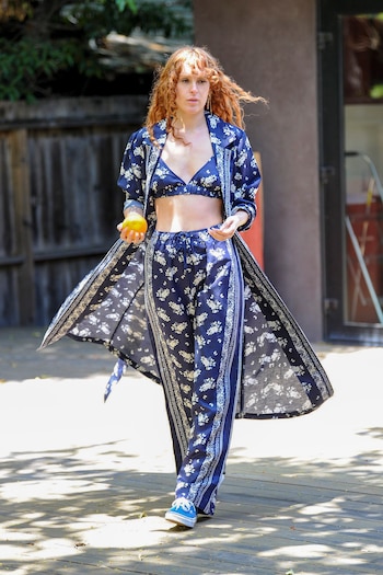 celebrities jueves 5