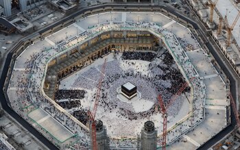 Los ritos iniciales del haj, el mayor peregrinaje islámico desde que la pandemia del coronavirus trastocó el evento anual, son unos de los principales pilares del islam. REUTERS/Mohammed Salem