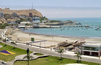 El informe más reciente de la Confederación de Desarrolladores Inmobiliarios del Perú (CODIP) indica que Chorrillos fue el distrito con mayor impulso del mercado en Lima Sur a lo largo de 2025.