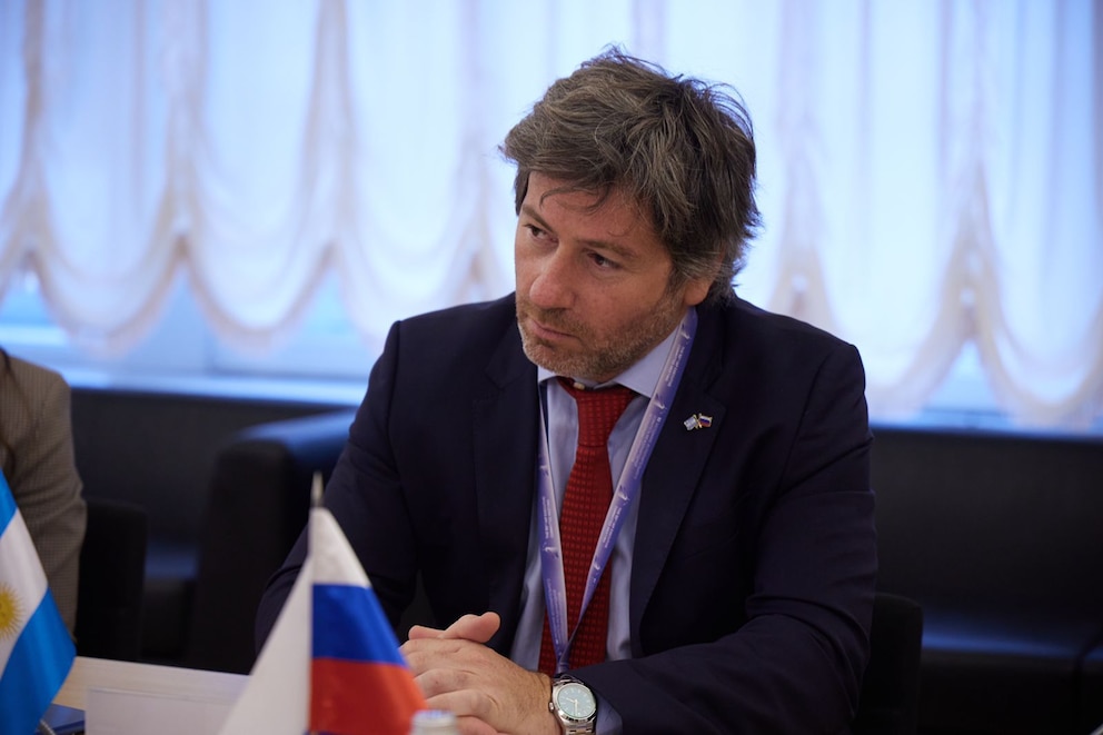 HRU5ZXPQ35A4HHD2JO2KNGXCBU