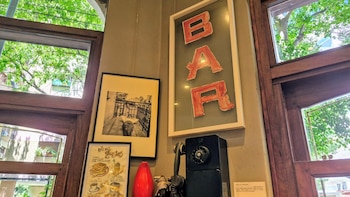 Cafetines de Buenos Aires. Montecarlo