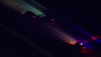 Un presunto conductor ebrio protagonizó una persecución policial de más de dos horas por cuatro condados del sur de California (Captura de video)