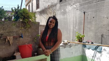 Afrik3 Reina se tuvo que