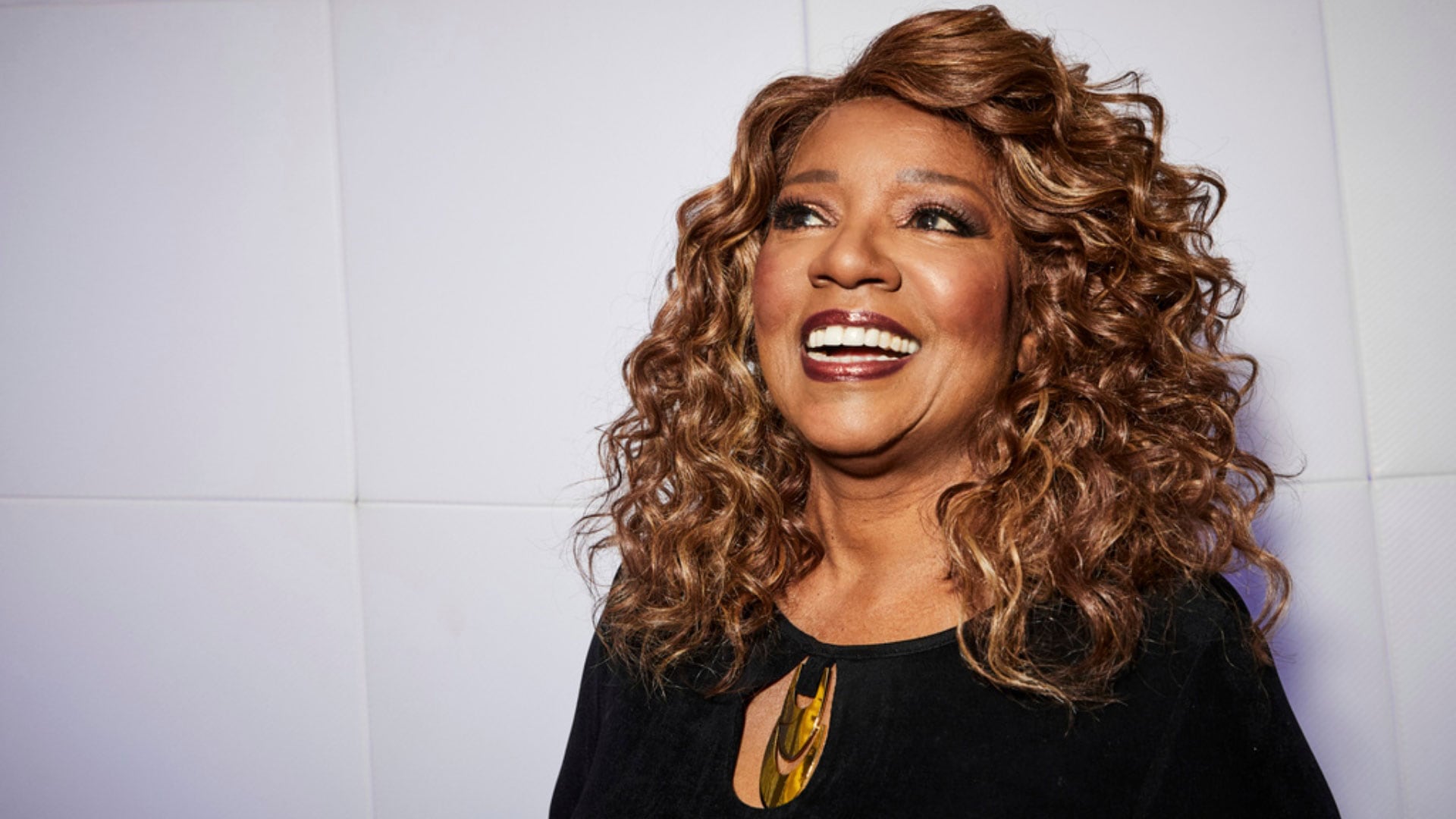 Gloria Gaynor remarcó que no hay que dejar nunca de hacer ejercicio: practica crossfit dos o tres veces por semana con un entrenador personal