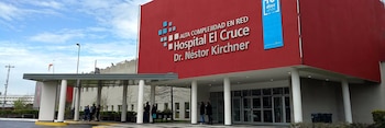 El hospital SAMIC de alta complejidad en red Néstor Carlos Kirchner El Cruce– Florencio  Varela es financiado en un 70% por el gobierno nacional y un 30% por el bonaerense Crédito: @ElCruceHospital
