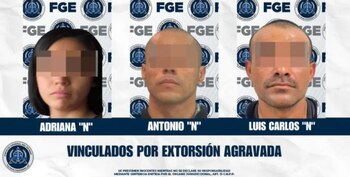 Dos hombres y una mujer fueron procesados tras la posible comisión del delito de extorsión agravada. Crédito: FGEBC