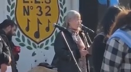 Denuncian otro caso de adoctrinamiento de una funcionaria en una secundaria de PBA: el video del discurso
