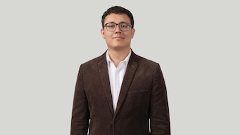 José Saavedra es profesional de