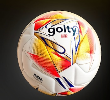 El balón de la final del fútbol colombiano tiene blanco, naranja, amarillo y azul - crédito Golty