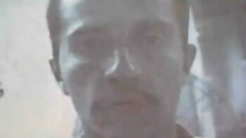 “¡Se escudan entre mujeres y