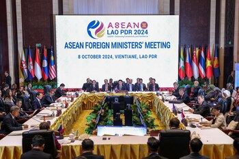 La reunión de Ministros de Asuntos Exteriores de la ASEAN se celebró en el Centro Nacional de Convenciones en Vientiane, Laos, este 8 de octubre de 2024 (REUTERS/Athit Perawongmetha)