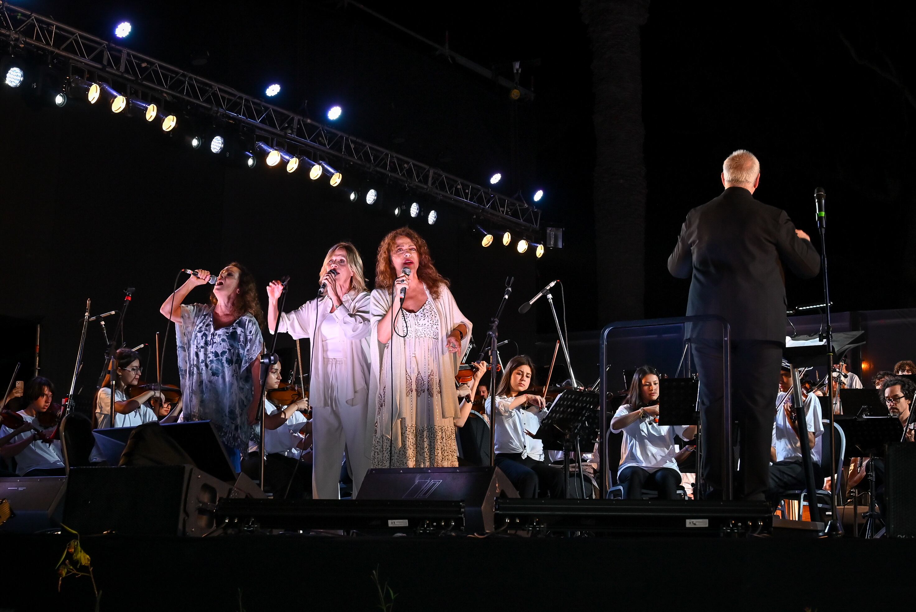 El evento fusionó música popular, lírica y académica en un repertorio federal