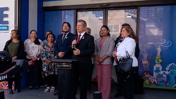 El FMLN, partido de izquierda en El Salvador, formaliza la inscripción de 12 candidatos a diputados por el exterior