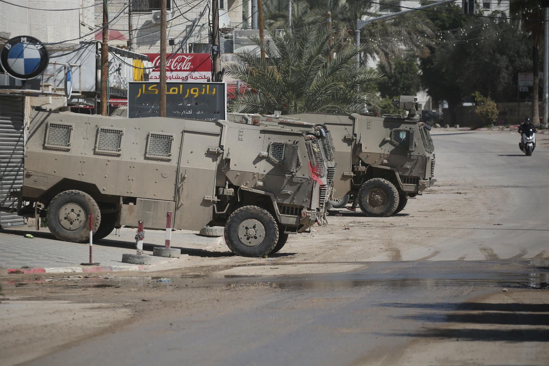 Israel anuncia la detención de dos palestinos en Cisjordania que "preparaban un plan terrorista"