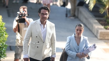 El actor Luis Lorenzo confía en la Justicia y su letrada denuncia "una condena social"