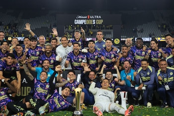 La era de Jardine en América también incluyó el trofeo Campeones Cup, ganado tras derrotar al Columbus Crew de la MLS. (Foto: Katie Stratman-Imagn Images)