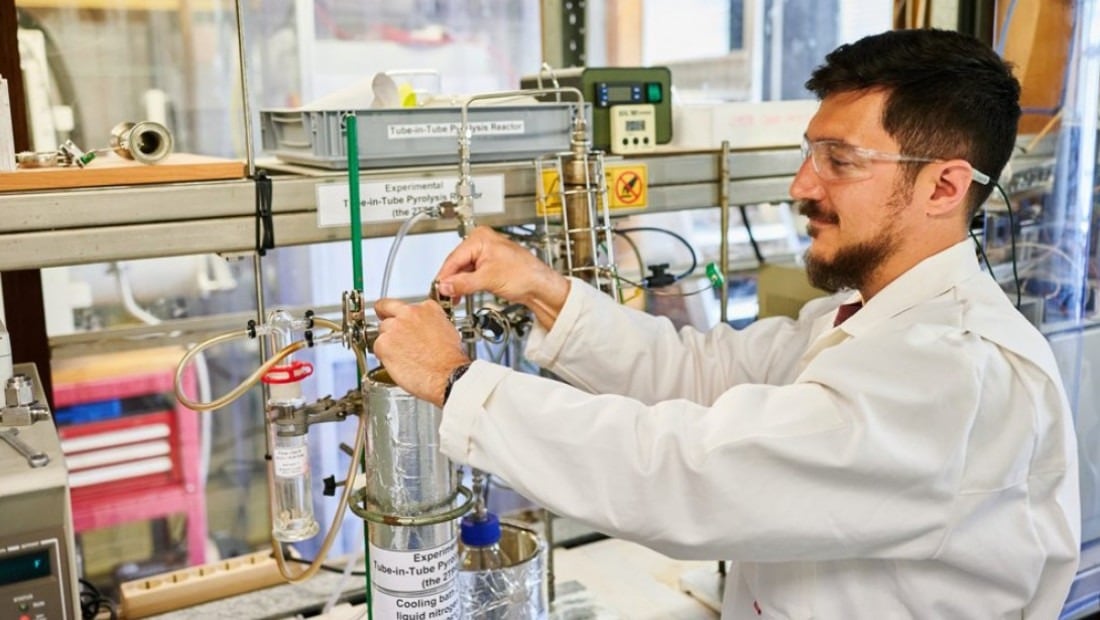 Científicos del CONICET desarrollan en Mendoza un proceso para transformar residuos de yerba mate en bioaceite renovable - Foto: Conicet