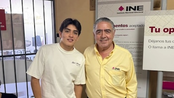 INE presume que Gilberto Mora ya tramitó su credencial para votar: “Compromiso cívico de Morita”