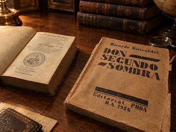 La Feria del Libro Antiguo celebra su decimonovena edicion en el Palacio Libertad con la participacion de casi 40 libreros