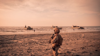 España lidera el ejercicio militar de la OTAN que protege el Atlántico Norte con cinco buques de la Armada y 3.000 militares de la alianza