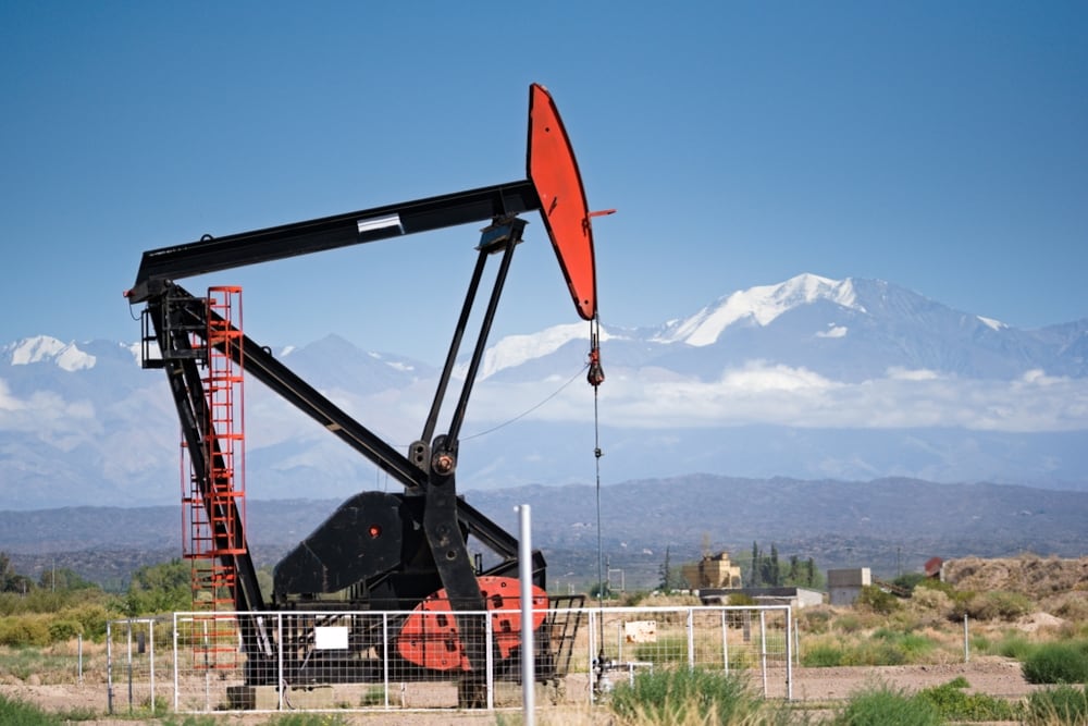 Las exportaciones de crudo, gas y otros energéticos crecieron un 23,4% interanual, alcanzando los 7.995 millones de dólares (Foto: Shutterstock)