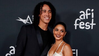 Vanessa Hudgens y el beisbolista