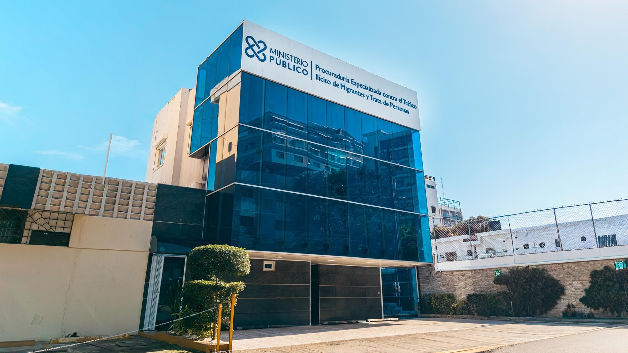 La expansión del Servicio Nacional de Representación Legal de los Derechos de la Víctima garantiza asistencia jurídica gratuita para víctimas de delitos en situación de vulnerabilidad económica. (Foto cortesía Procuraduría General de República Dominicana)