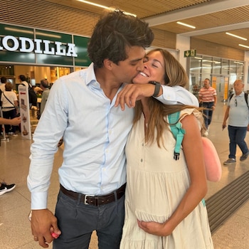 Sofía Ellar y su novio, Fernando, en una imagen de redes sociales.