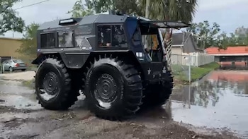 Cómo es el Sherp N 1200, el increíble vehículo para evacuar ancianos en Tampa