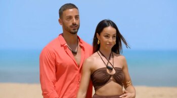 Borja González y Ana Solma, en la séptima edición de 'La isla de las tentaciones'. (Mediaset)