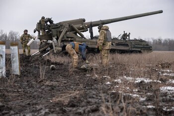 05/02/2023 Militares ucranianos disparan en direción a Bajmut,en el este del país
POLITICA EUROPA INTERNACIONAL UCRANIA
MADELEINE KELLY / ZUMA PRESS / CONTACTOPHOTO