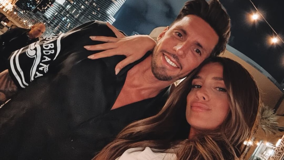 HUGGM5HWKNBZBA4LCCWGQNDNPE